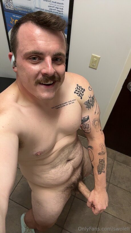 Swoleli naked pornstar pics