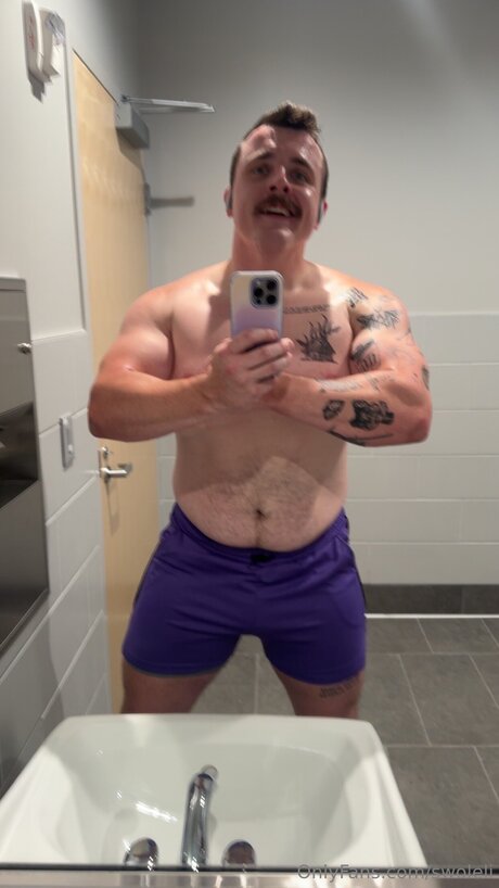 Swoleli star sexy pics