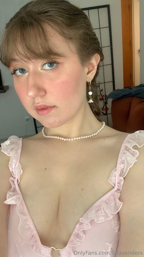 saggy milf onlyfans nude picture