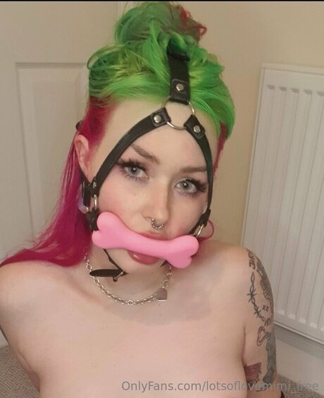 Lotsoflovemimi Free pornstar high quality img