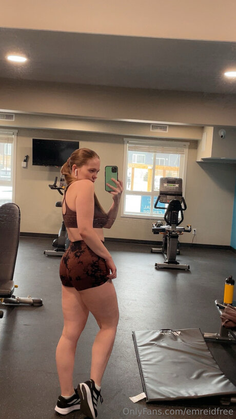 Emreidfree pretty pornstar pics