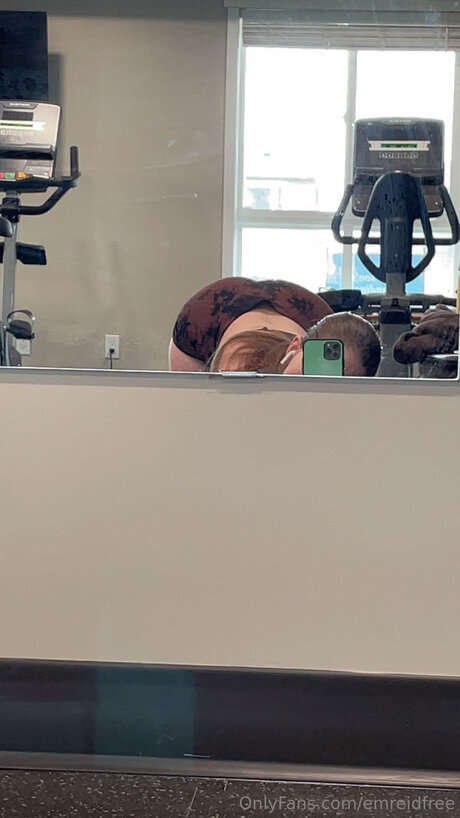 Emreidfree model sexy archive