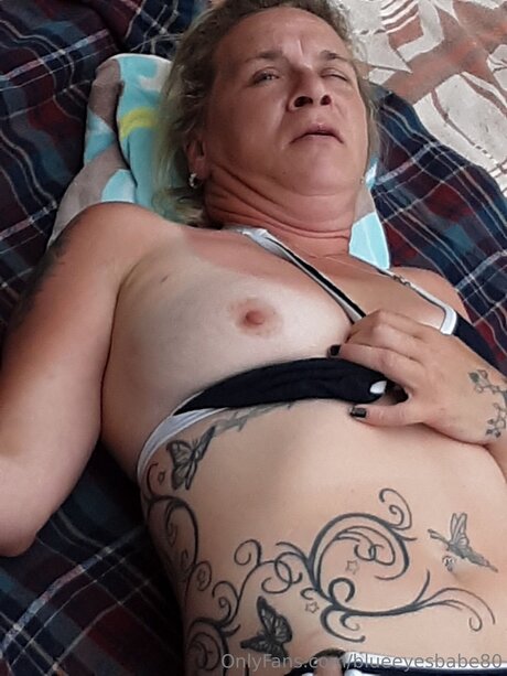 Blueeyesbabe80 pornstar adult pics