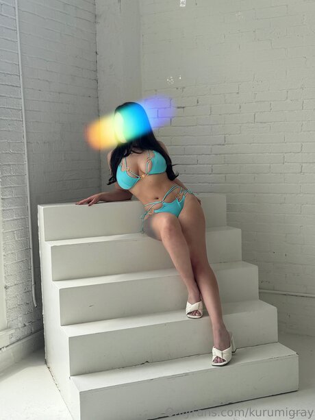 Kurumigray model hot images