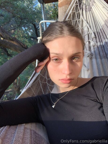 Gabriellla beautiful star image