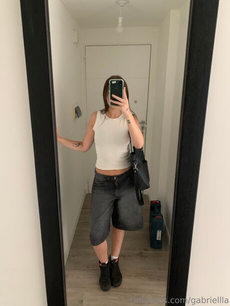 Gabriellla erotic star photo