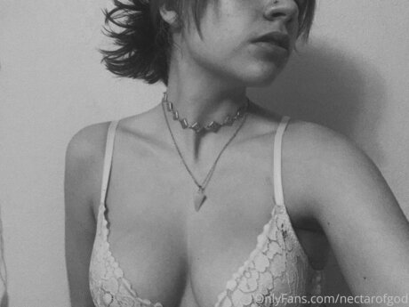 Nectarofgod nude actress img