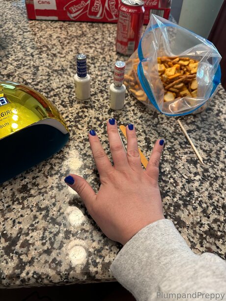 Plumpandpreppy nude pornstar photo