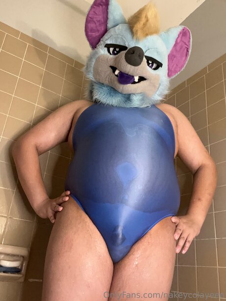 Nakeycolayeen model beautiful img