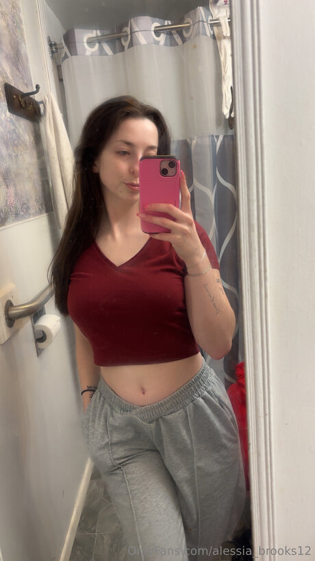 Alessia Brooks12 art model img