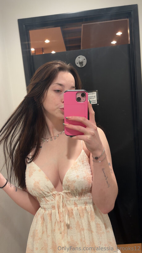 Alessia Brooks12 xxx pornstar picture