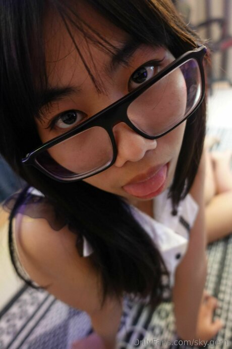 Sky Gemi pornstar sex archive