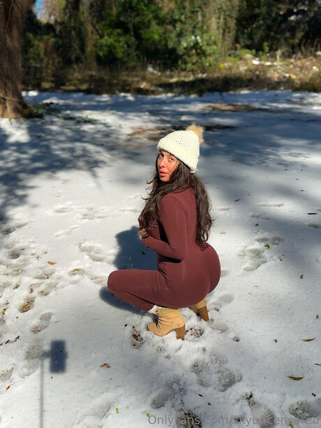 Skyuncensored pornstar hd gallery