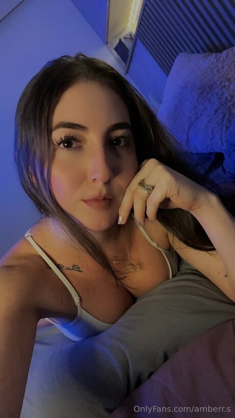 Amberr S sexy star pic