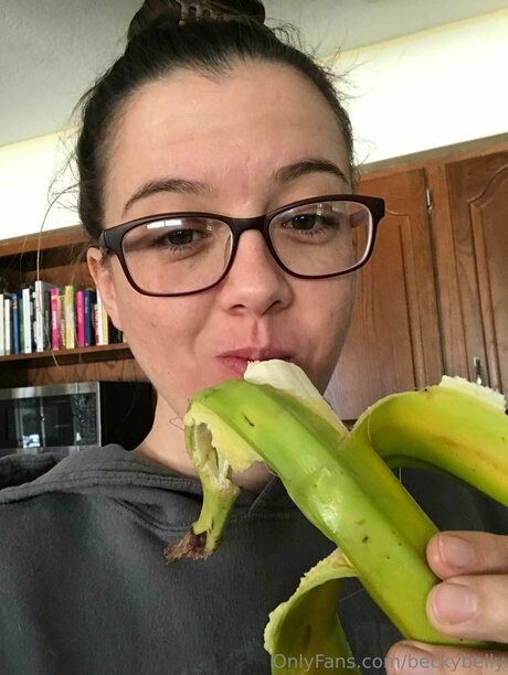 Beckybelly hd model gallery