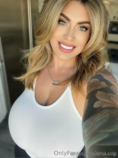 Ana Vip star nice photo