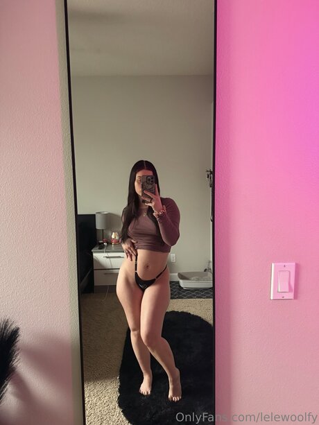 Lelewoolfy pornstar pretty pictures