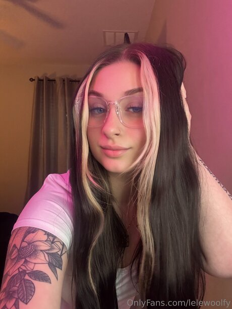 beautiful teen onlyfans art nude photo