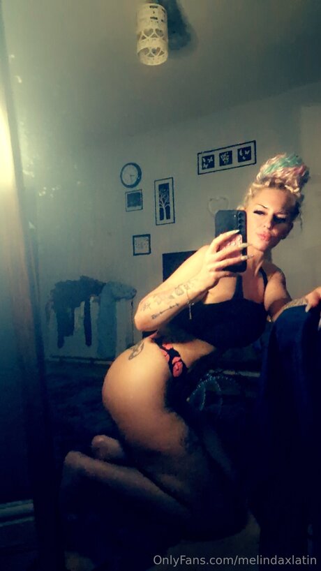 Melindaxlatin art star pictures