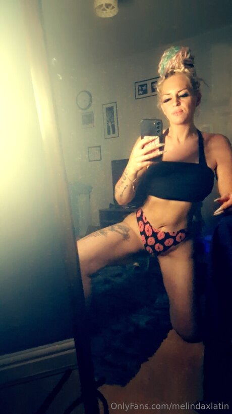 Melindaxlatin pornstar hot picture