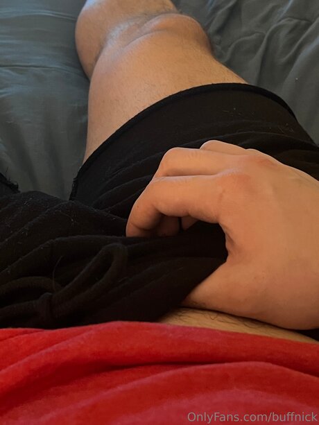 Buffnick model nude picture