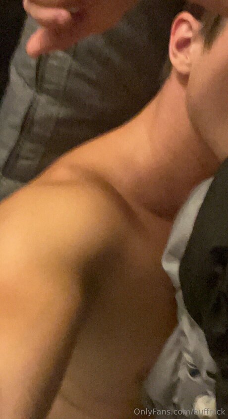 Buffnick model top archive