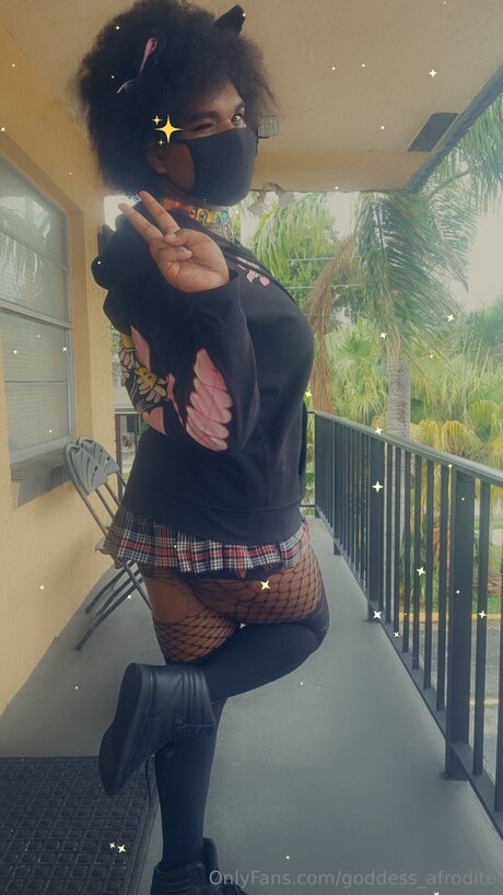 Goddess Afrodite model top gallery