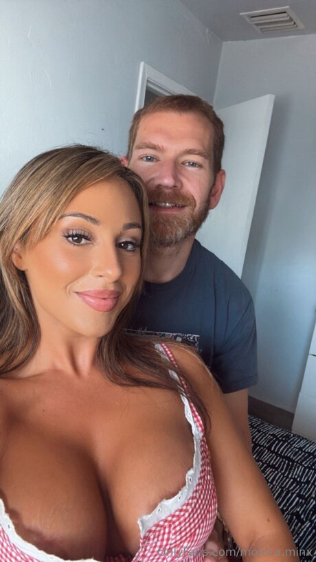 Monica Minx pornstar nude galleries