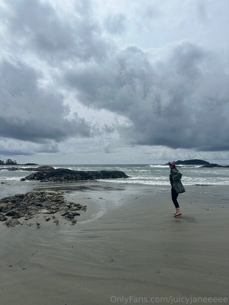 Juicyjaneeeee hot star photo