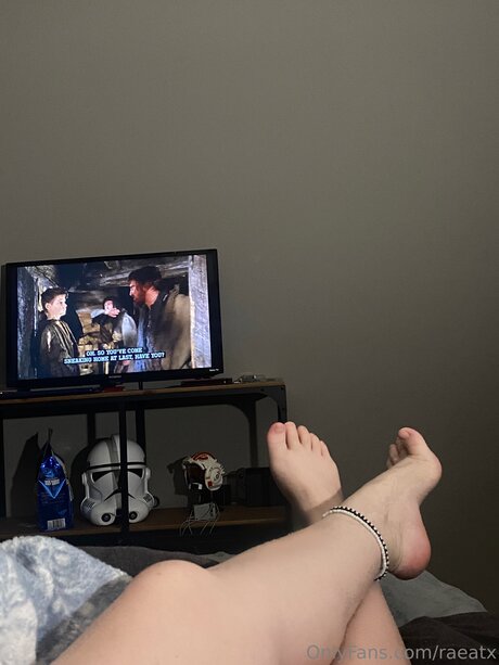 Raeatx pornstar pretty picture