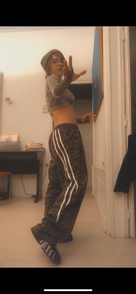 Thebrightside top actress pics