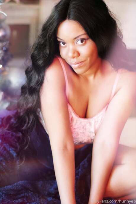 Hunnyeb hd actress archive