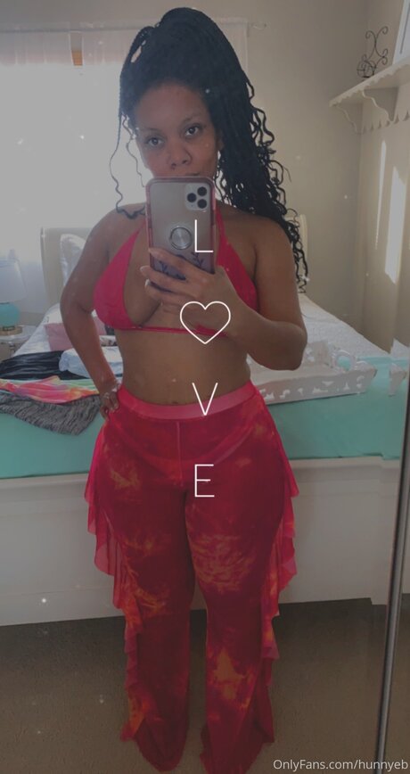 Hunnyeb hot actress gallery