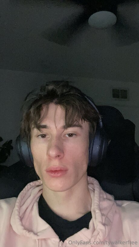 Tywalkerfree porn star images