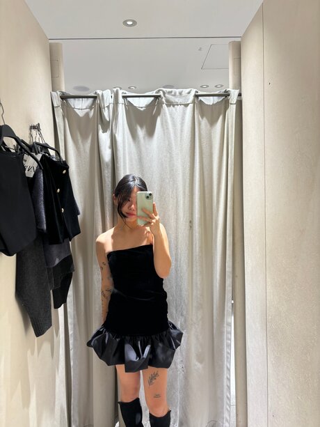 U412955454 perfect pornstar picture