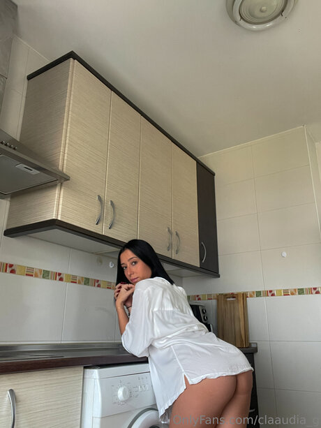Claaudia G sexy pornstar galleries