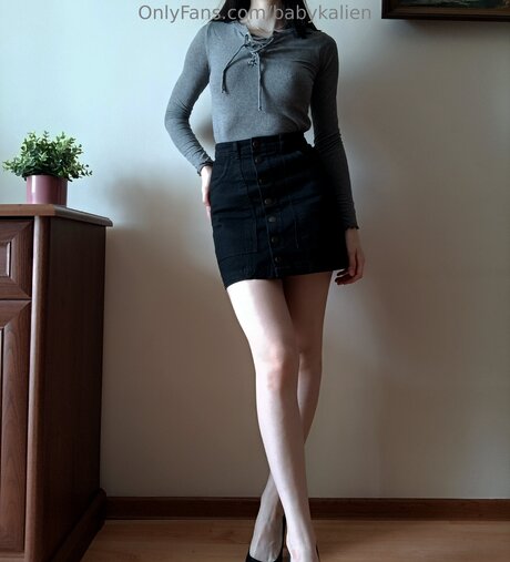 Babykalien erotic model pic