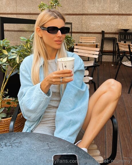 Your Sweet Mummy naked actress images