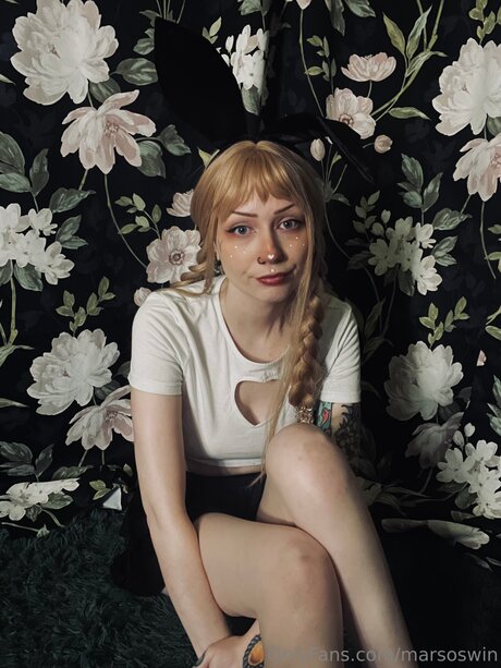 Marsoswin nude star photos