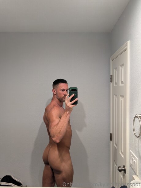 Kylesfitnessspot perfect star photos