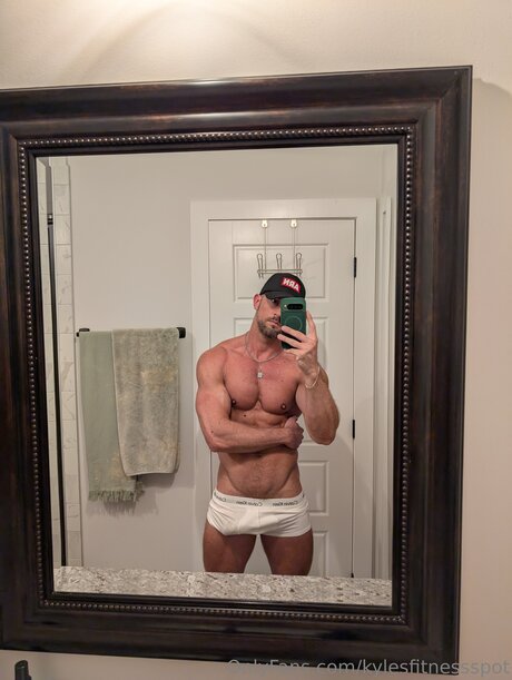 Kylesfitnessspot sex pornstar img