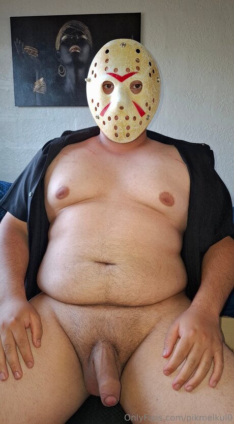 Pikmelkul0 model top picture