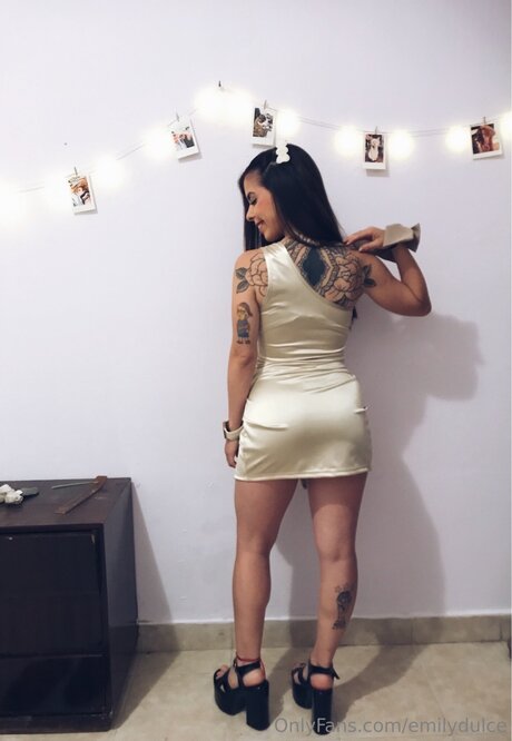 Emilydulce pornstar hd pictures