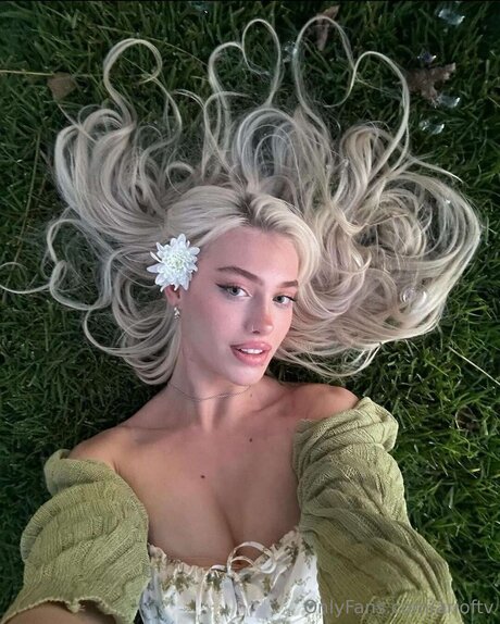 Arioftv pornstar nice pic