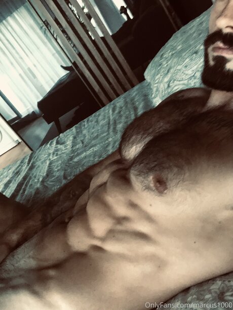 Marcus1000 star pretty photos