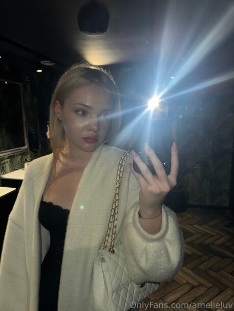 Amelieeluv star sexy archive