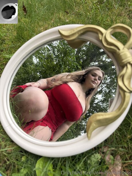 Emilysmallssss free star galleries