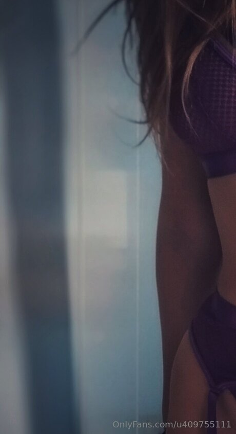 U409755111 perfect actress images