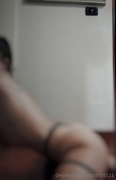 U409755111 adult model images