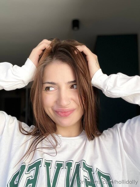 Hollidolly model high quality photos